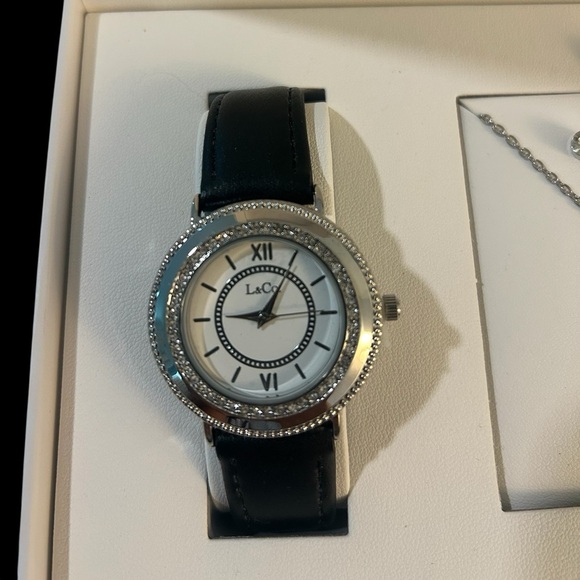 L & Co. Timepieces Elegant Watch & Jewelry Set - Picture 5 of 8